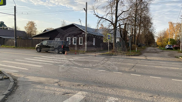 74  и 77 летние автомобилисты наехали на пешеходов в Ивановской области